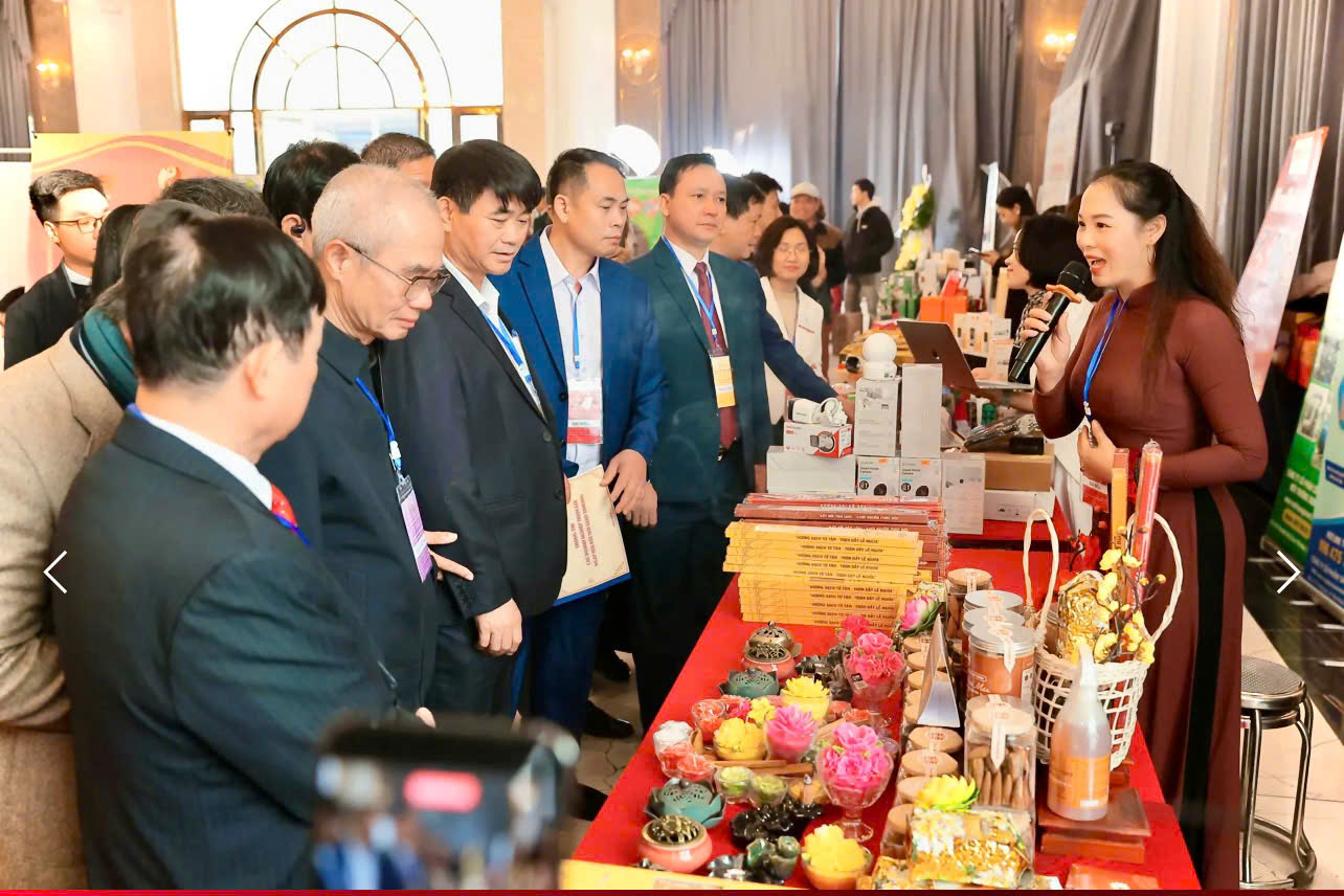 Hiếu, Lễ, Nghĩa trong phong tục Việt Nam